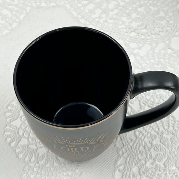 Christian Art Gifts Coffee Mug 10 Oz "The Lord Is With Me" Black Gold Trim - Picture 6 of 8
